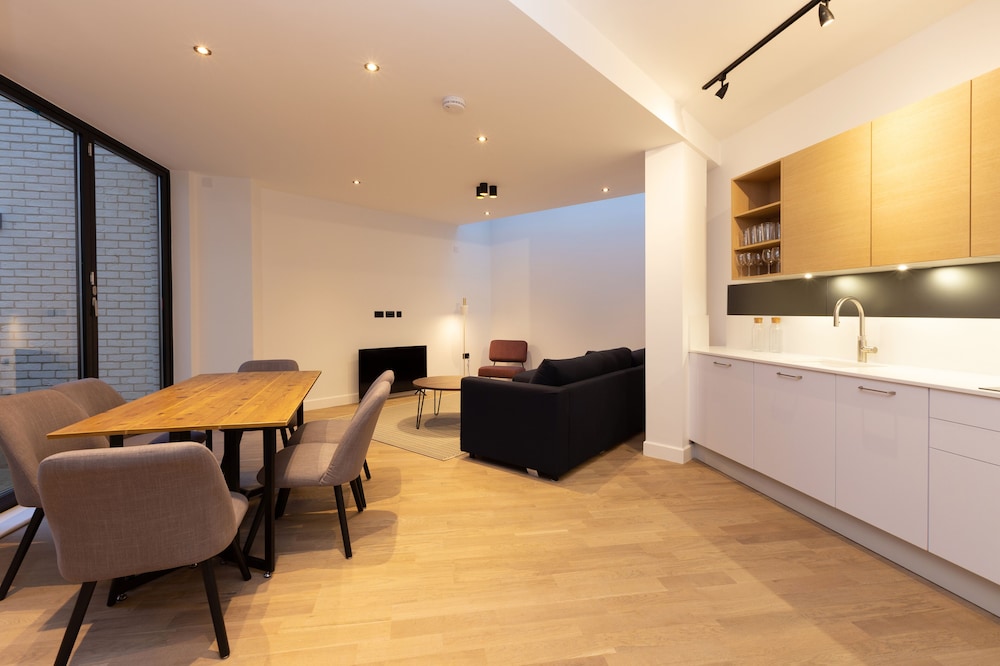 outdoor bbq area