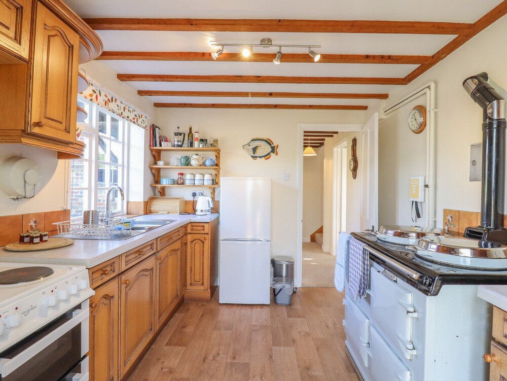 Aylesbury Vacations - Orchard Cottage - Property Image 8