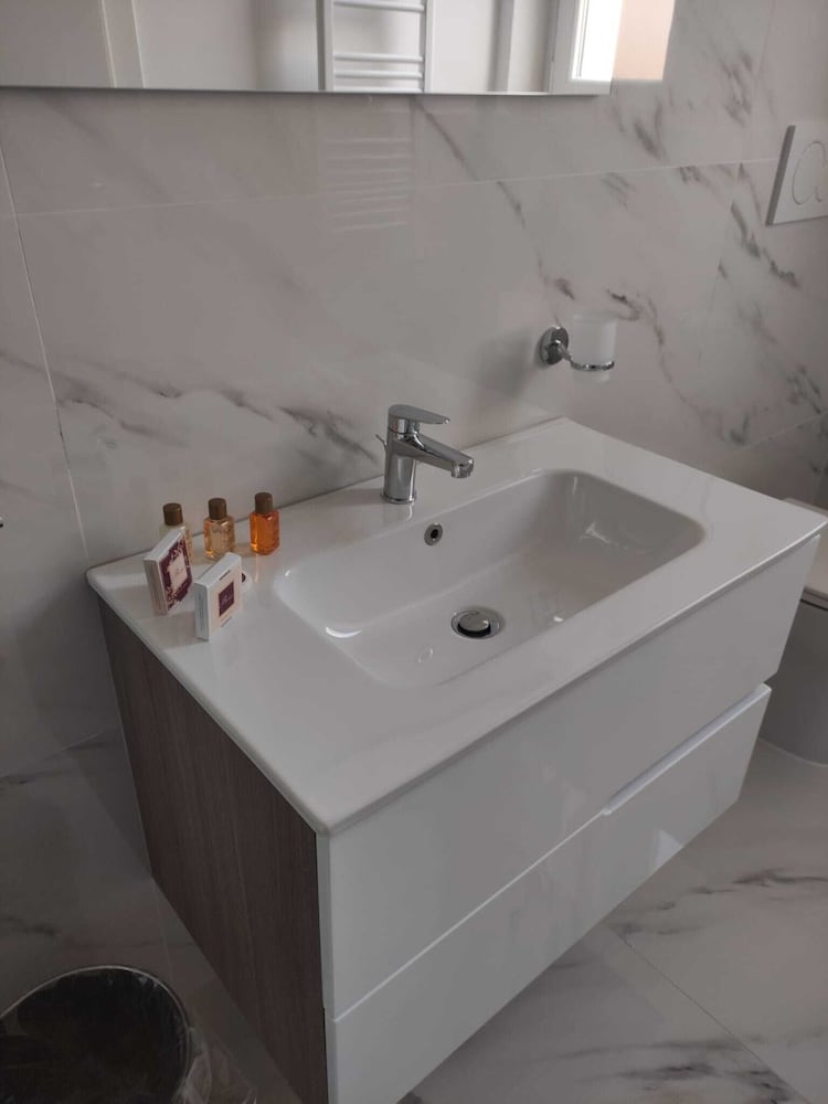 Tiber Suite
