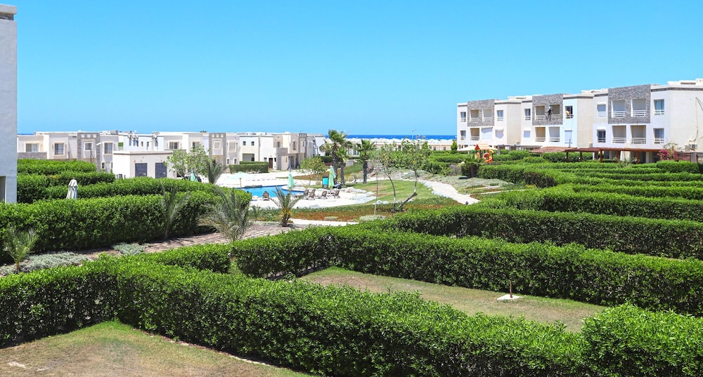 Prime Holidays Amwaj