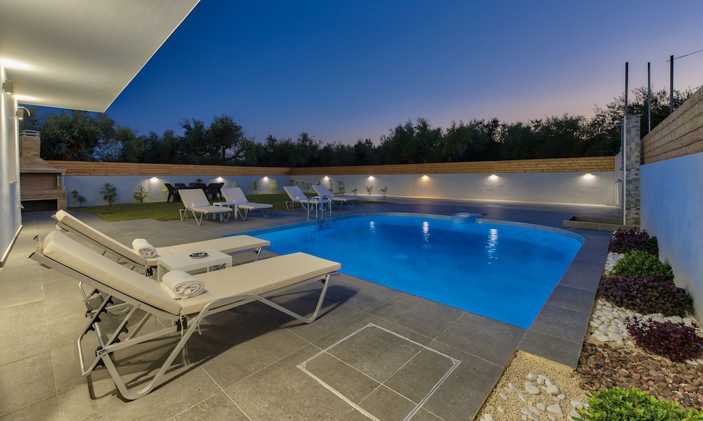 Villa Agalliu photo 3