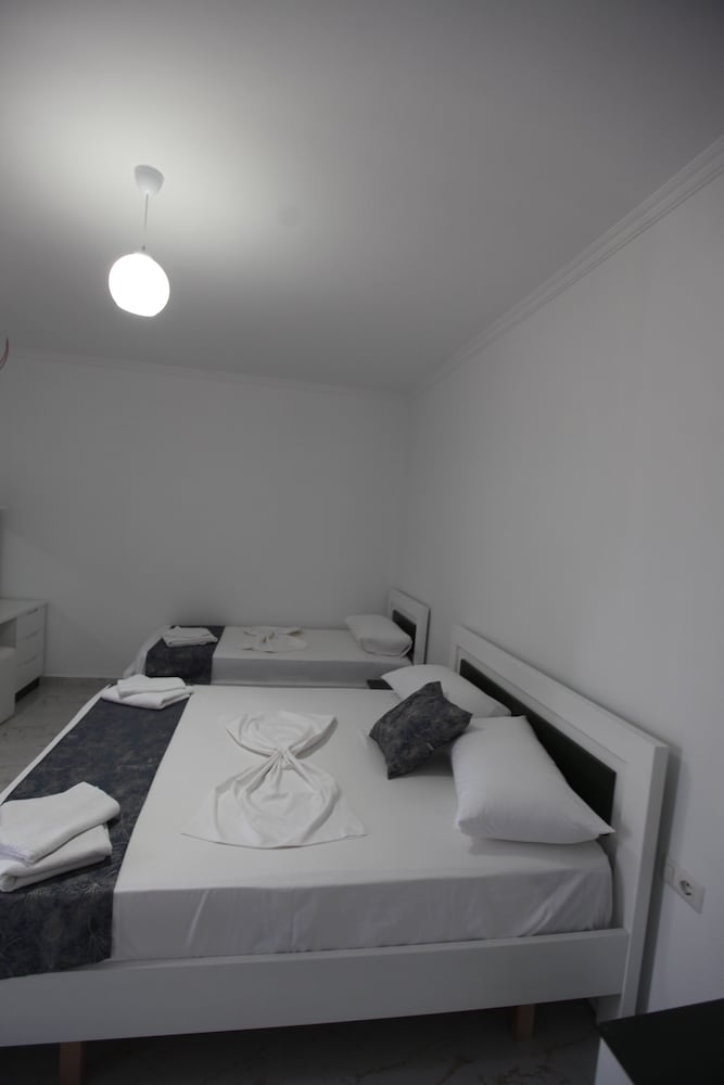 Irdi Aparthotel
