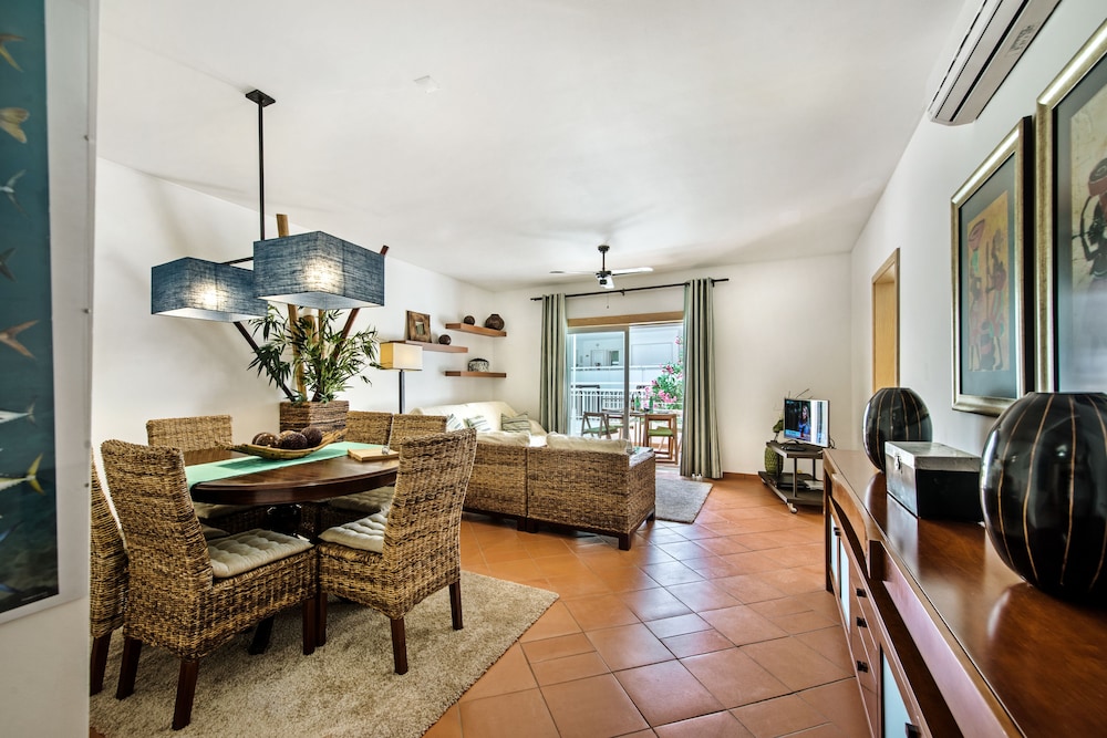 Santa Luzia Residence by MarsAlgarve