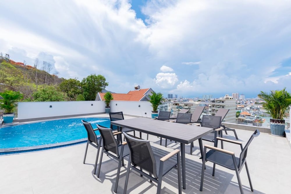 Tran Duy Luxury Villa 3 view 4
