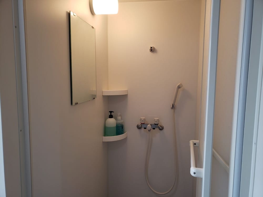 Yamate Rest House - Hostel, Caters to Men