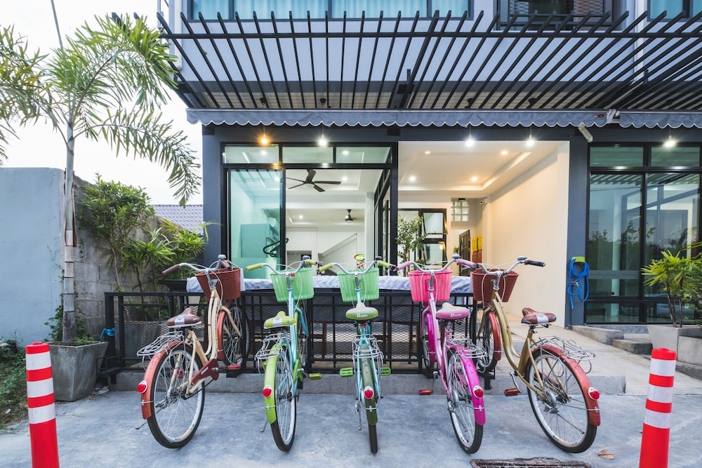 The Smart Hostel