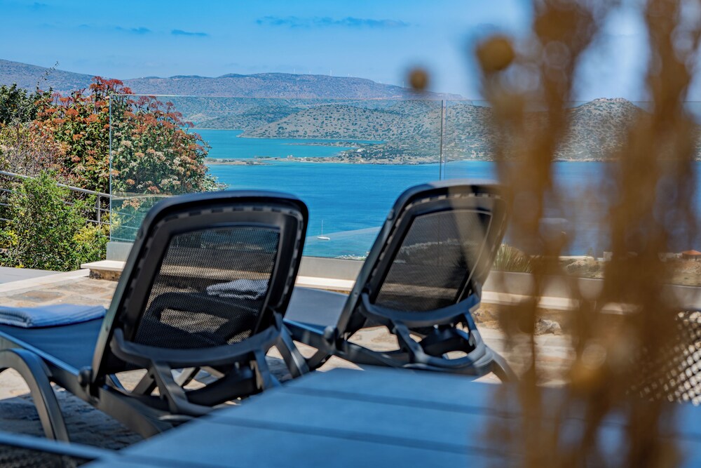 Elounda Sunrise Villa