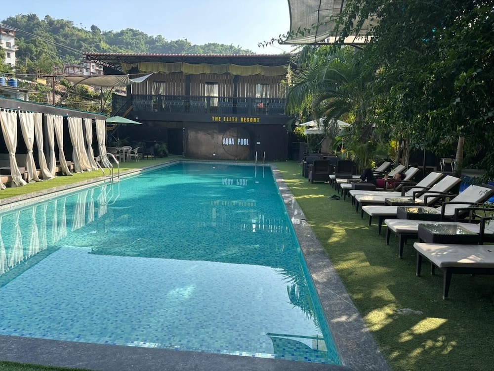 The Elite Resort
