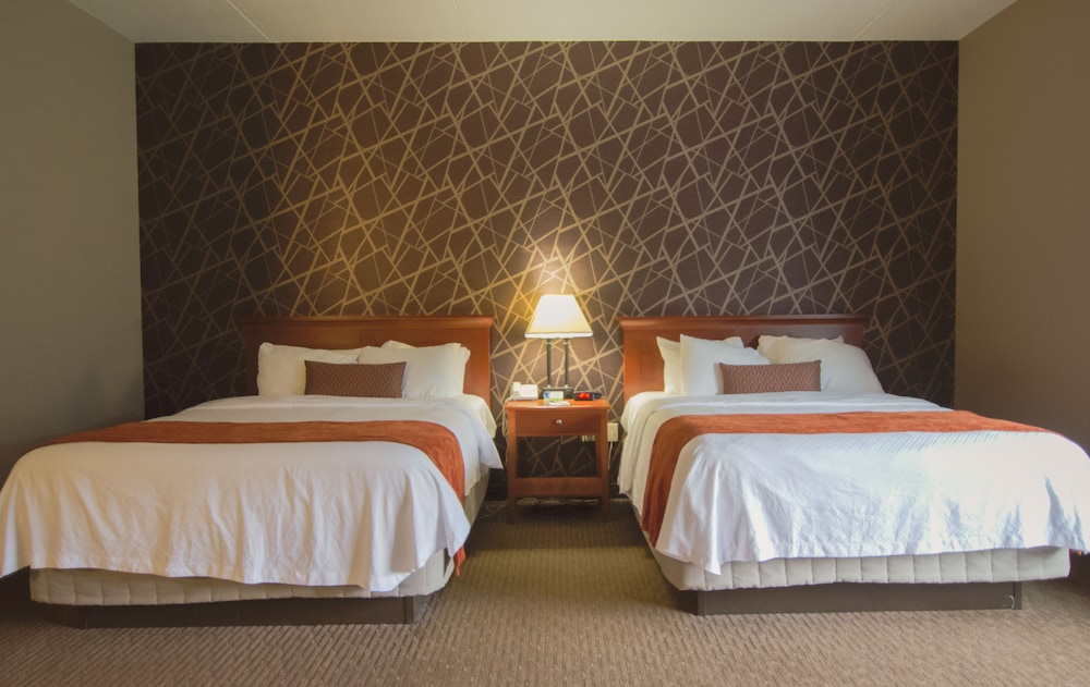 Wheeling Island Hotel-Casino-Racetrack