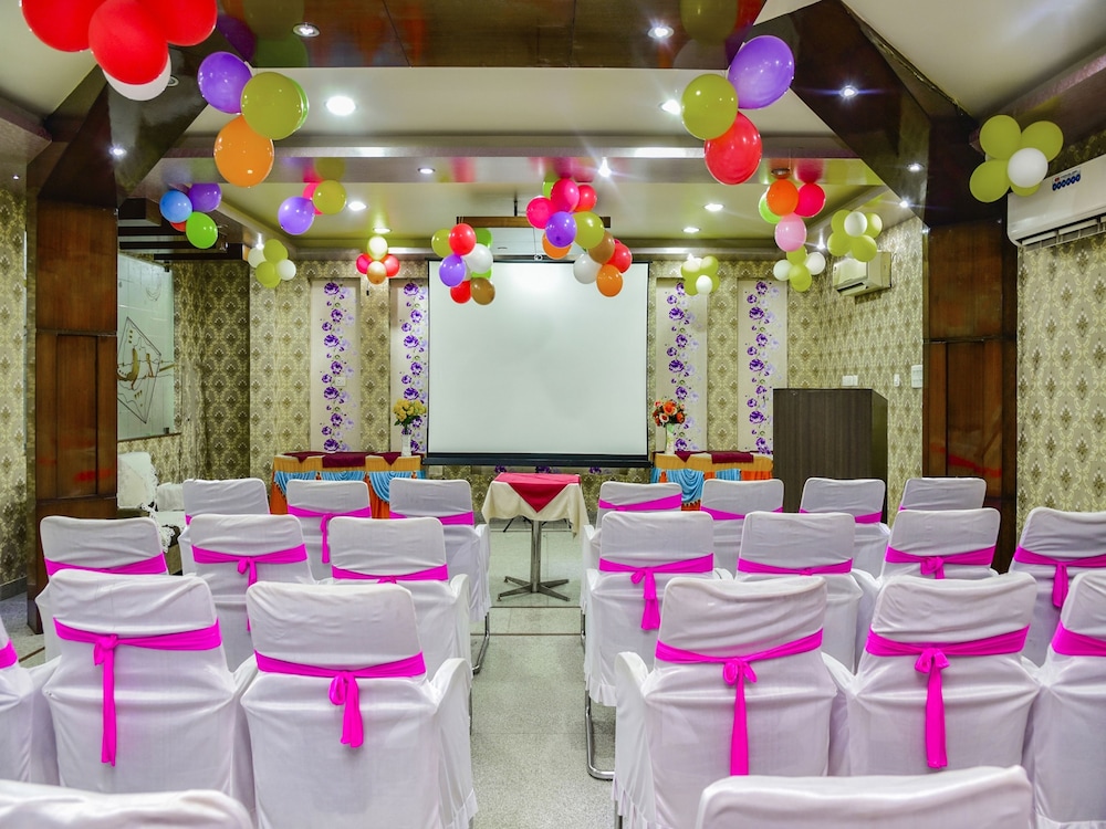 meeting & event spaces