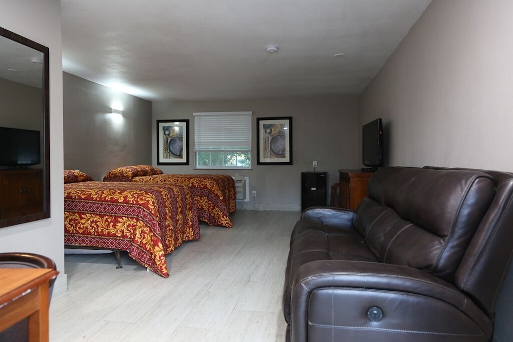 Heritage Inn