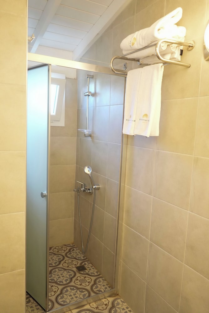 Müzeyyen Hanım Konağı Alaçatı - Image 59