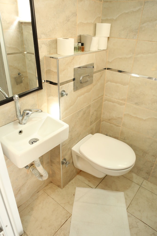 Karakoy VAV Suites