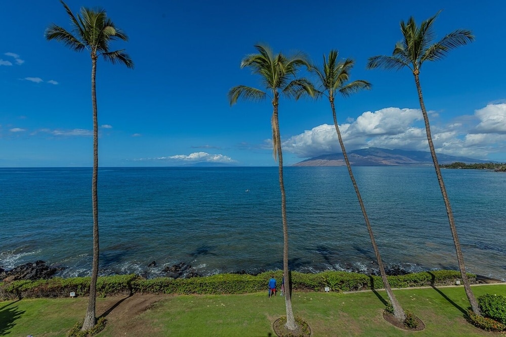 Royal Mauian 411 2 Bedroom Condo
