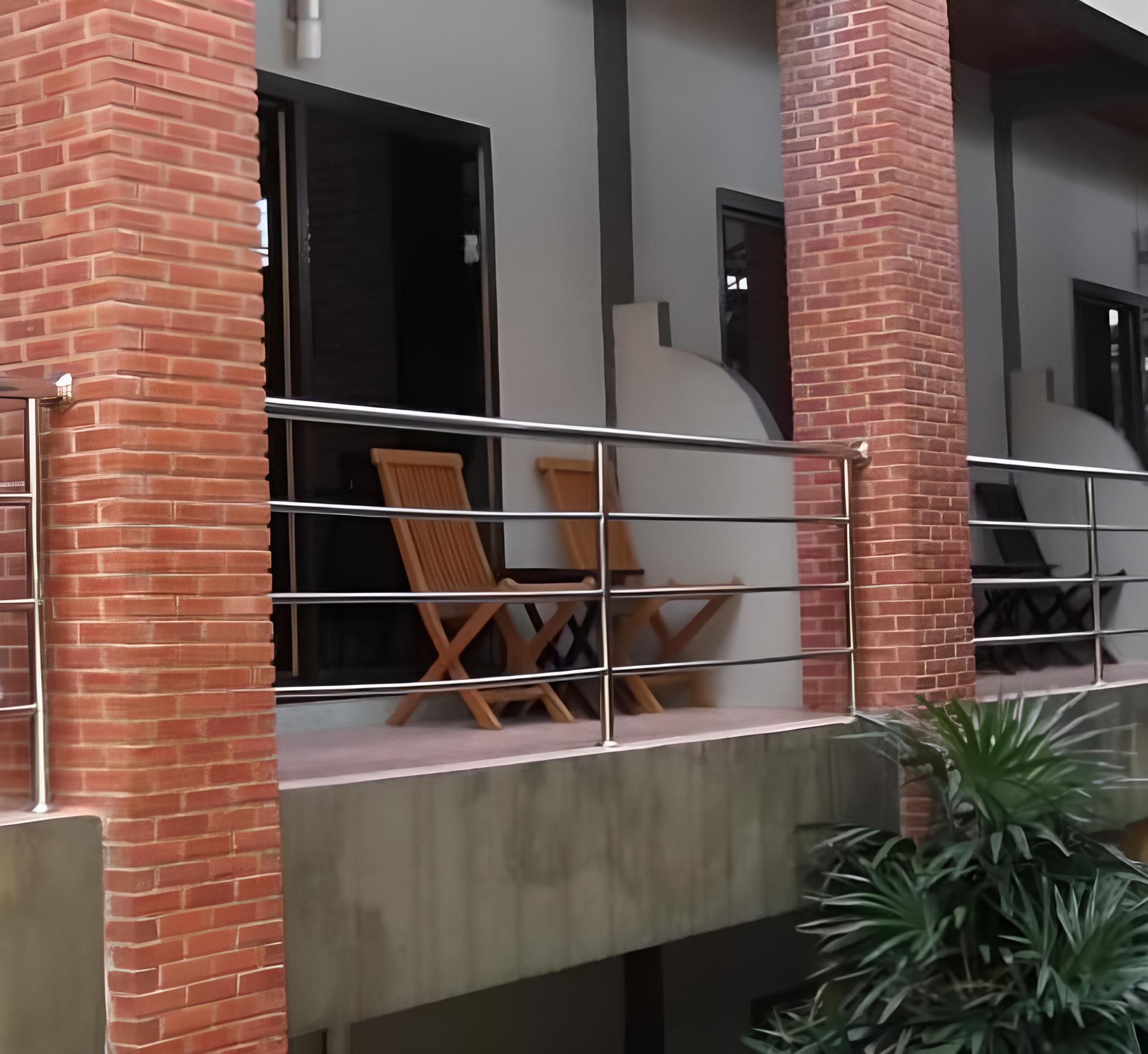 Anong Guesthouse