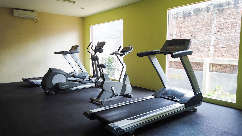 Good Deal And Restful Studio Tamansari Sudirman Apartment