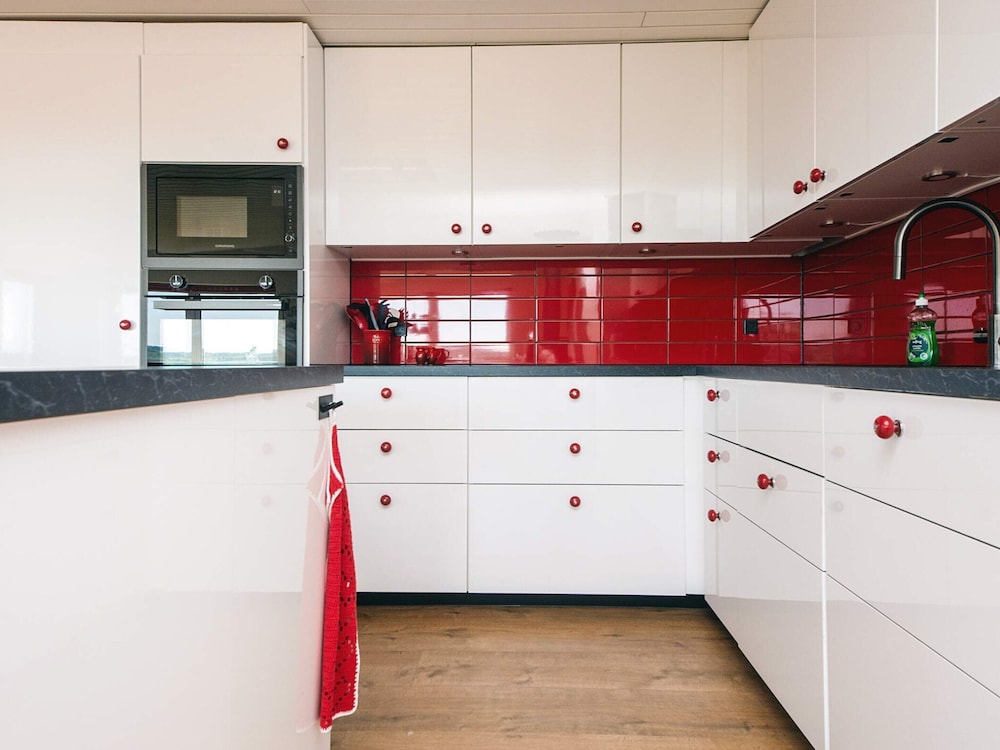 6 Person Holiday Home in Ebeltoft