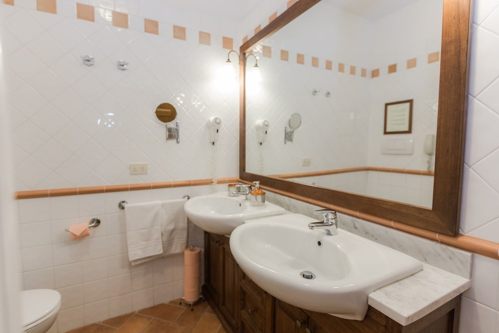 Borgo Caiano Country Inn