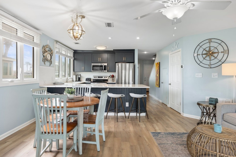 Family Tides 107 3 Bedroom Condo