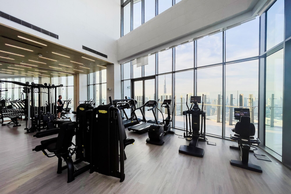 Sky Premium 1BR Duplex with city view