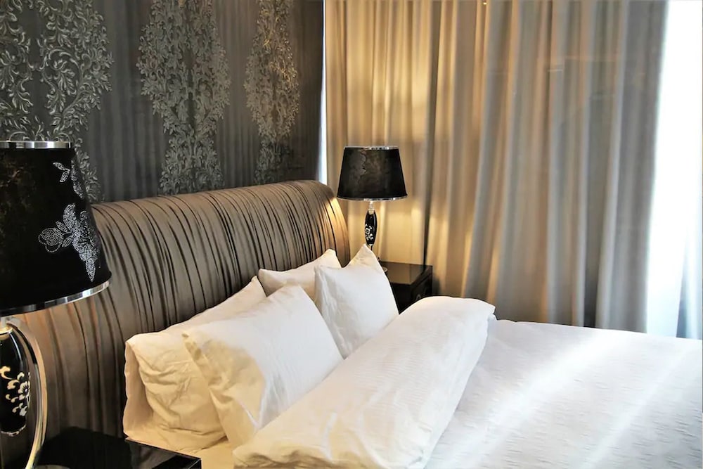 Luxury Apartments view 3