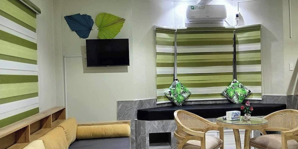 Michael's Homestay - Farm Villa near Patar Beach & Bolinao Falls