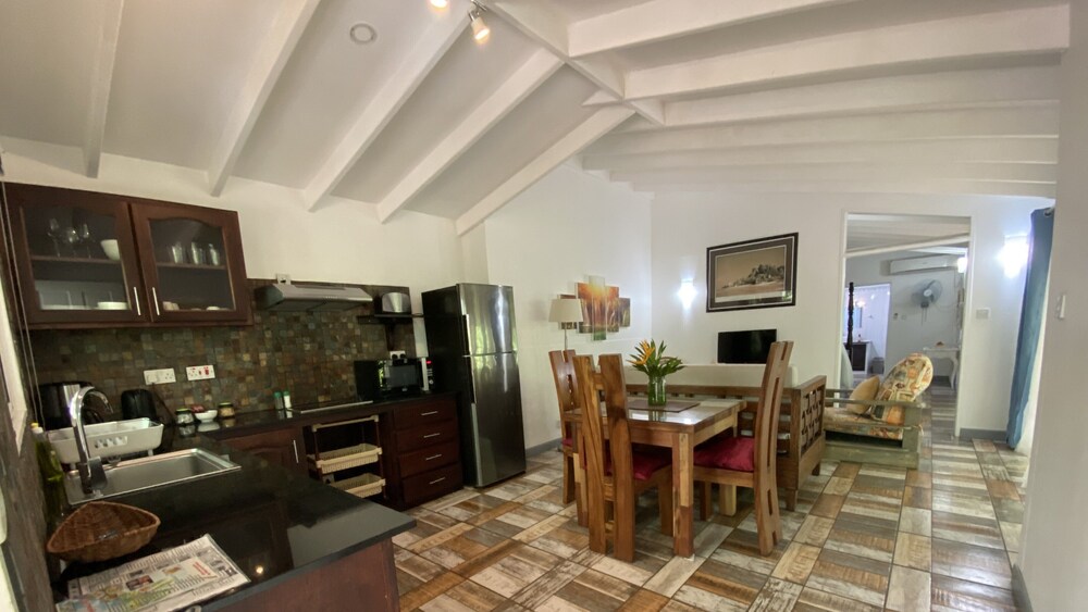 Stephna Residence