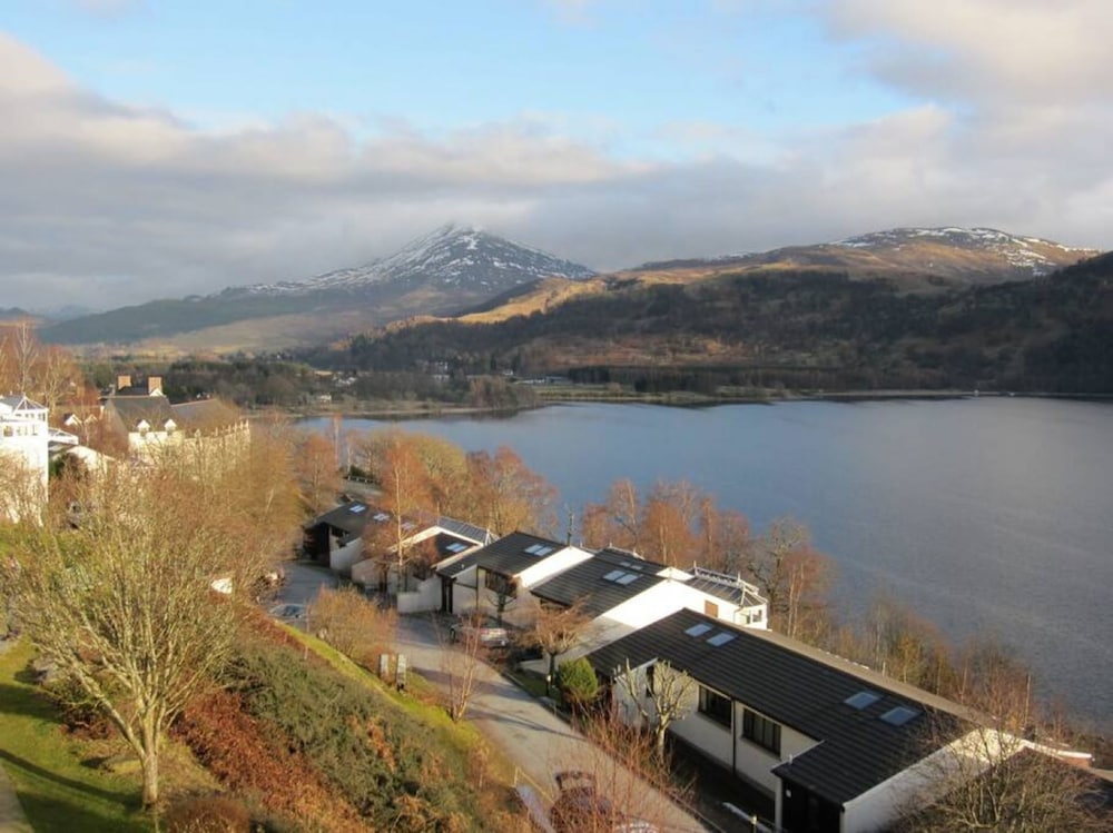 Loch Rannoch Highland Club Studio 06