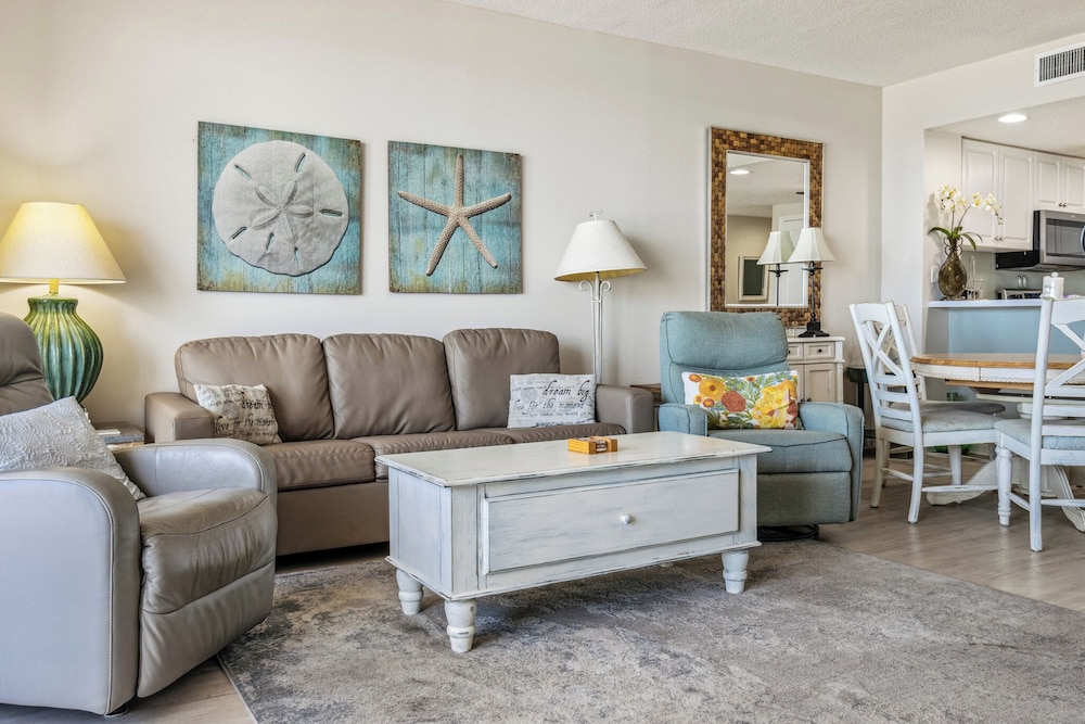 Emerald Key by Southern Vacation Rentals