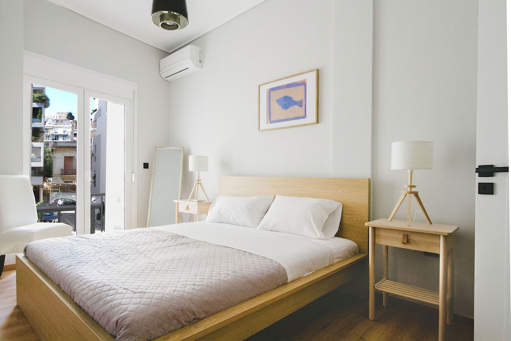 Acropolis Luxury Retreat