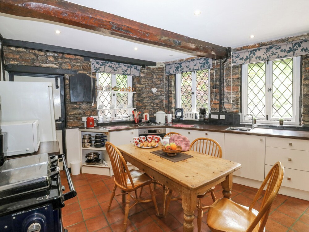 Hearthstone East Cottage