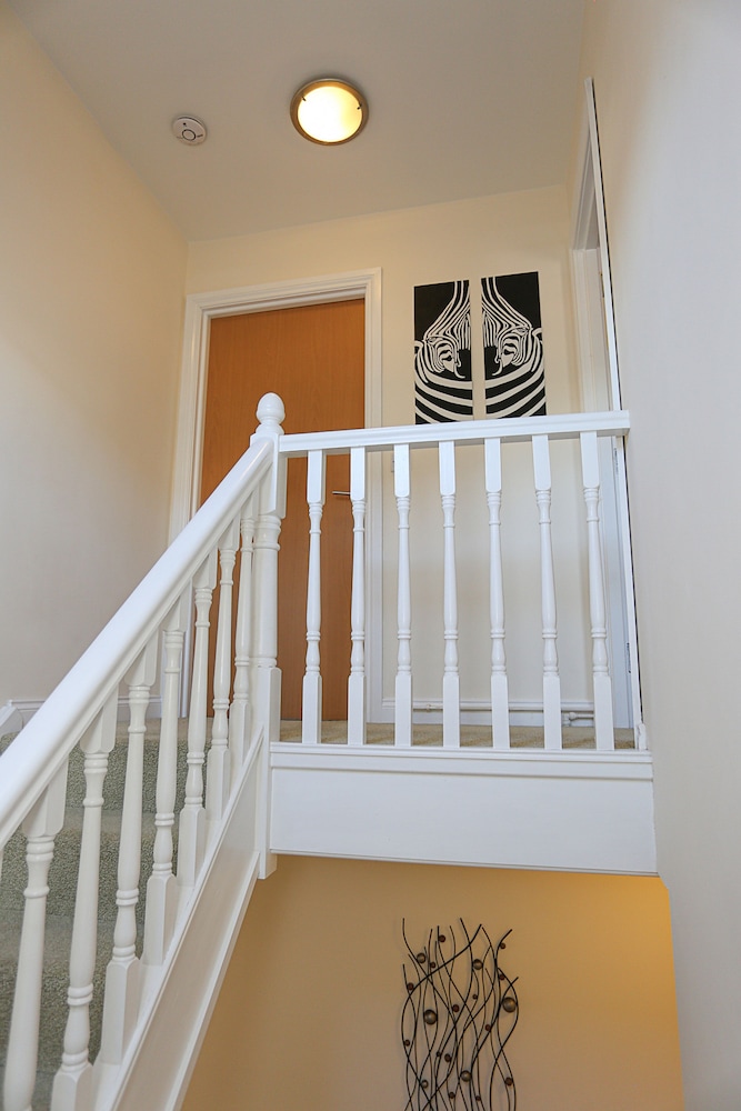 3Bed/2Bath Duplex Apartment - Pure Bliss Belfast