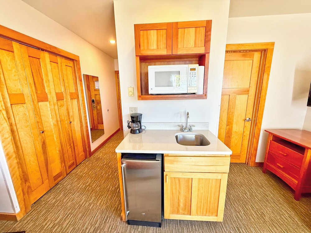 Poplar River Condos