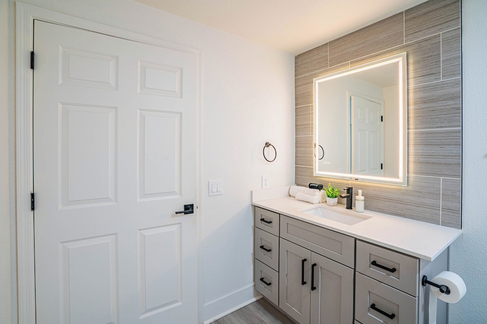 ROVE LIVING/KB - Zone Westgate