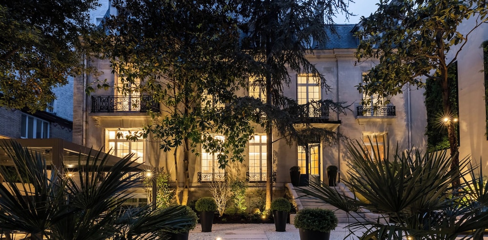 HIGHSTAY - Luxury Serviced Villa - Poincaré