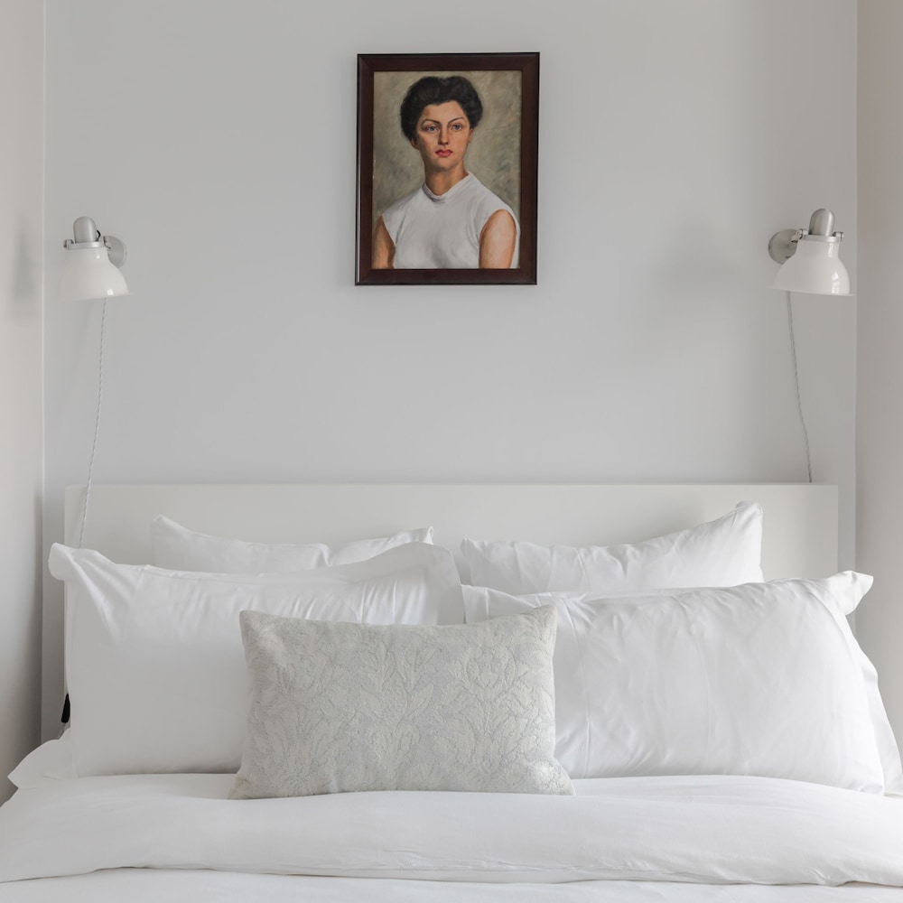 Light-filled Primrose Hill Rooftop Retreat