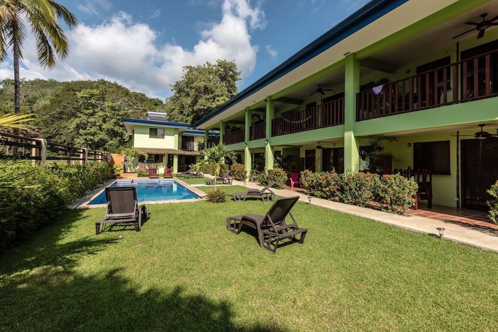 Mavi Surf Hotel