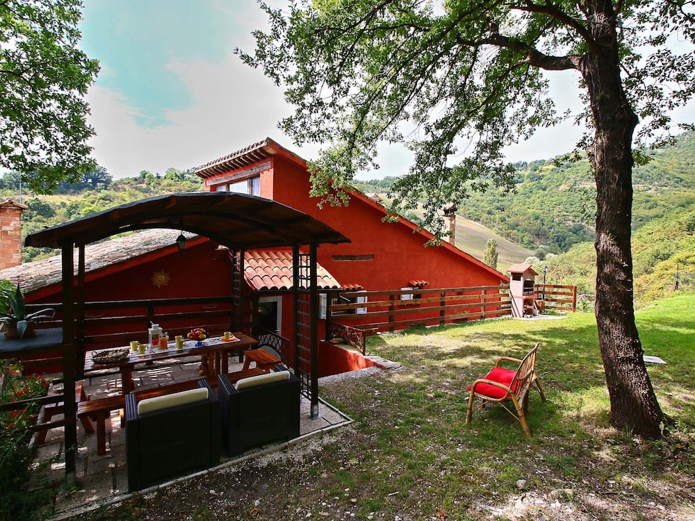 Spacious Villa With Pool in Fabriano Italy view 5