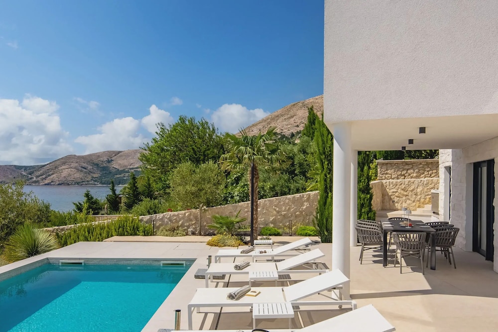 Villa Marim on Krk - Crovillas