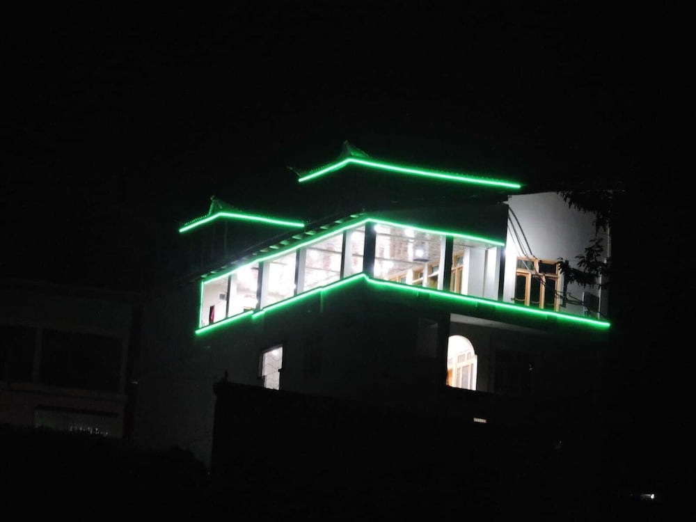 Desan Cottage Kalam view 5