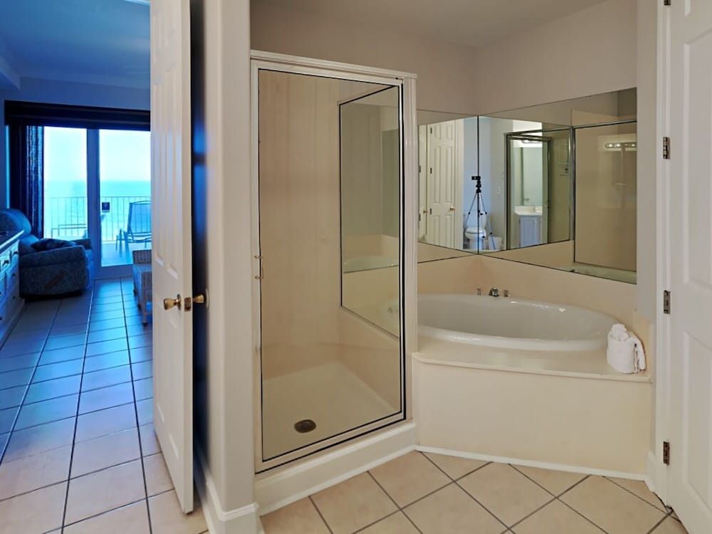Regency Isle by Southern Vacation Rentals