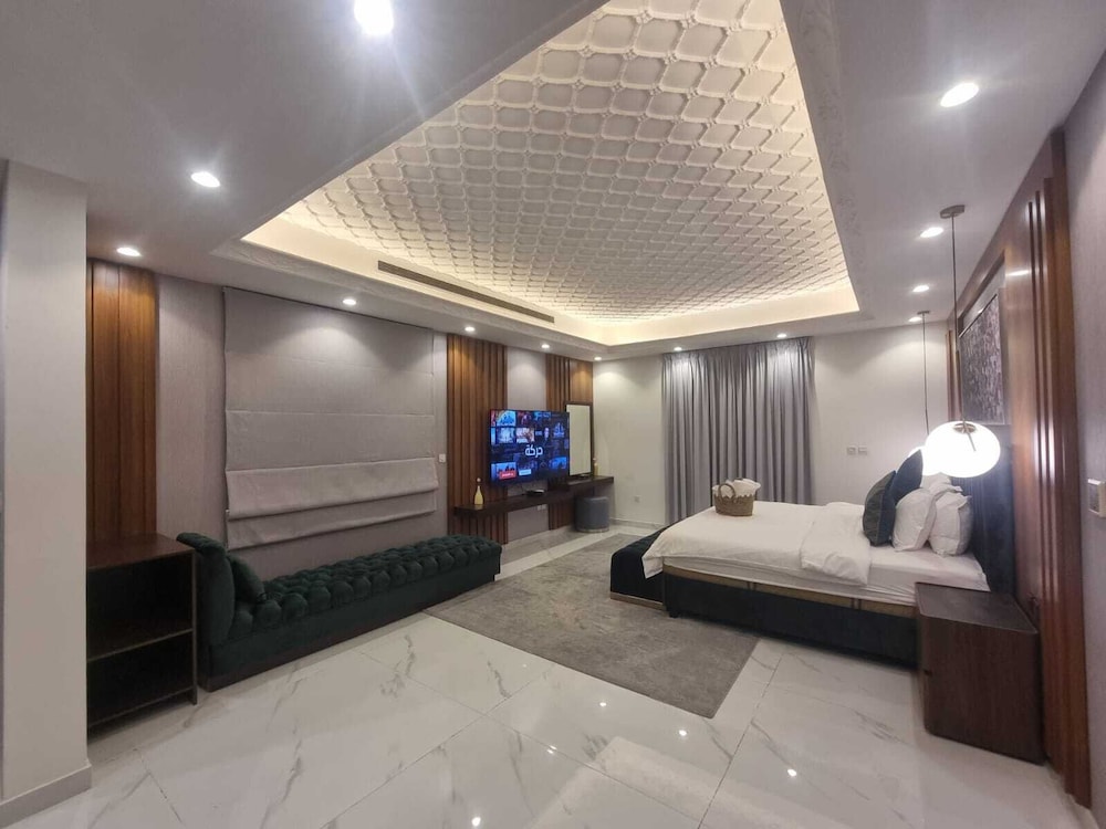 Hometel Khozama Jed