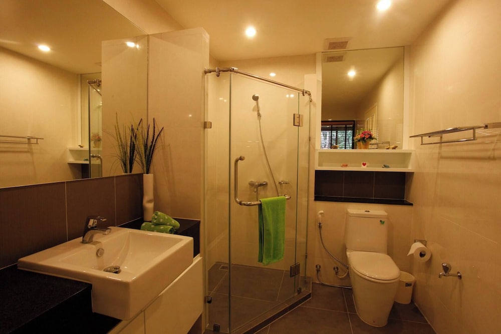 Luxurious 45sqm Apartment in Peaceful Patong Location