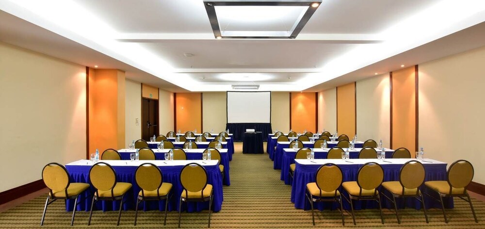 Hotel Pestana Caracas Premium