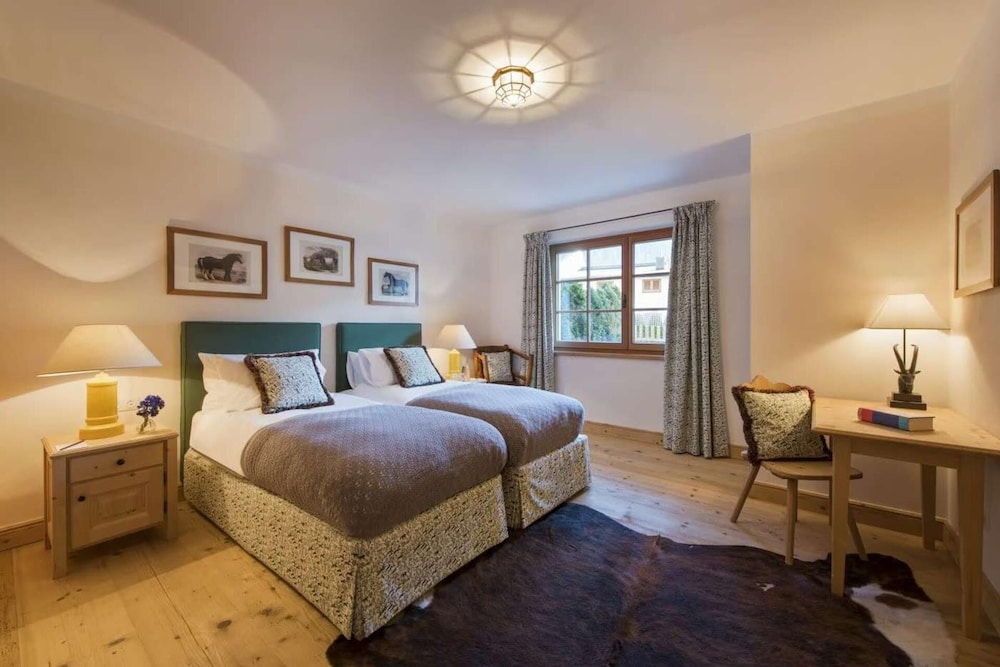 Alpine Bliss Retreat in Sankt Anton