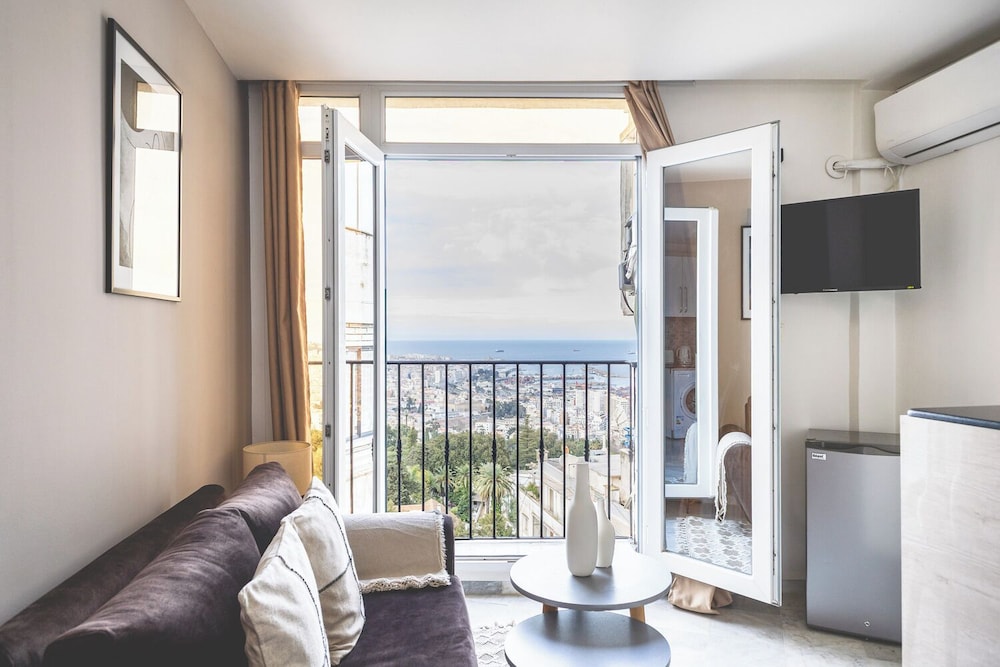 Magnifique Appartement au d'El Mouradia