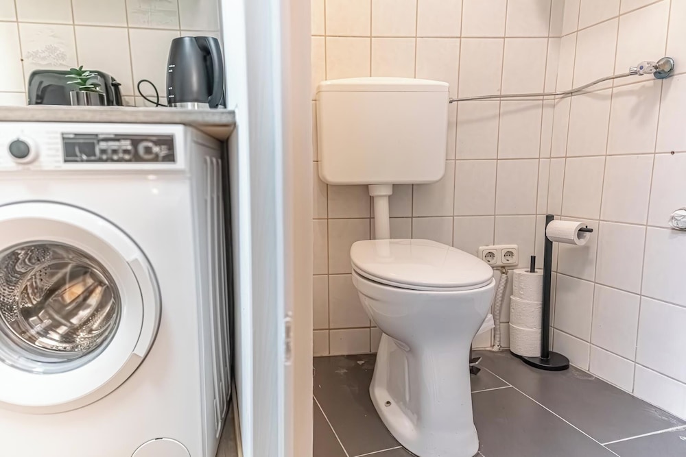 Comfy 2BR Apt For 6 Wiener Stadthalle