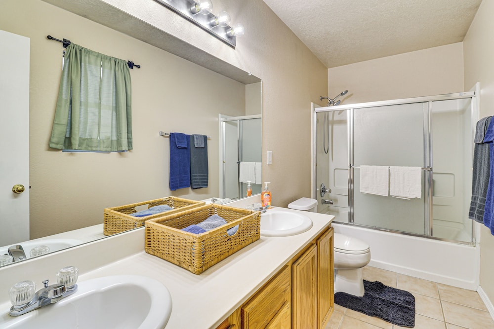 4 Mi to Old Town: Pet-friendly Home w/ Fenced Yard