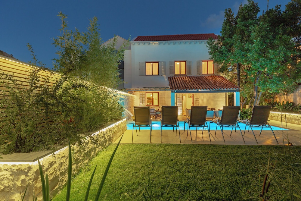 Hedera Estate, Villa Hedera