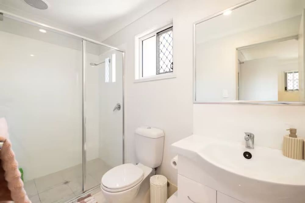 Smart Suites Self Check-in Apartments - 35 Freney